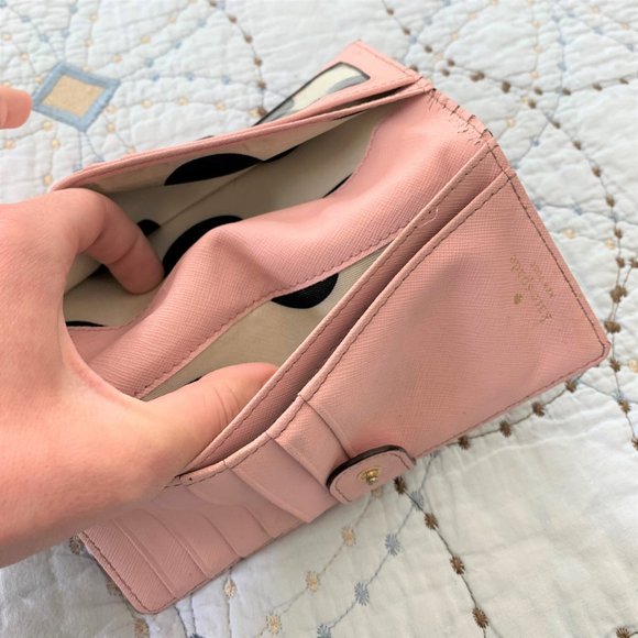 Kate Spade wallet - Picture 4 of 4